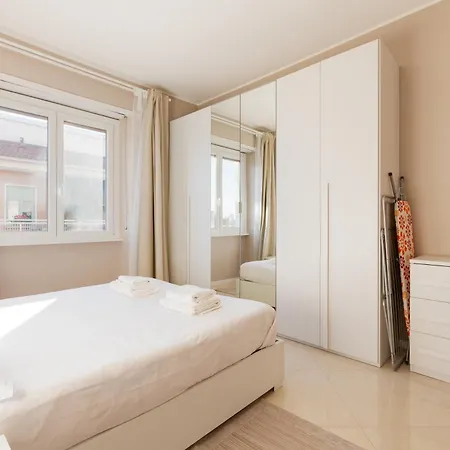 Apartamento Niguarda Bright W/ Balcony *
