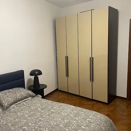 Cozy - City Center Apartament *