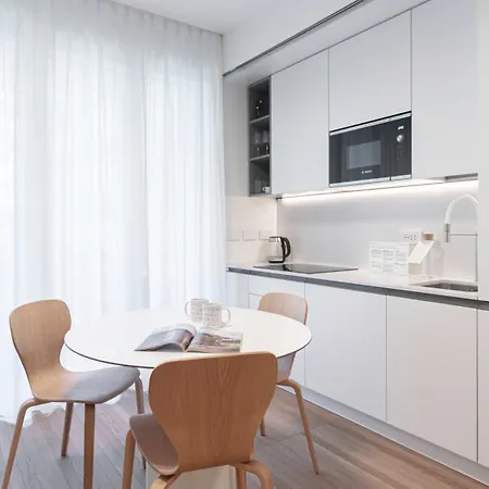 Italianway - Stresa 22 C * Милан