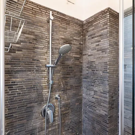 Garden&terrace Fondazione Prada דירה *