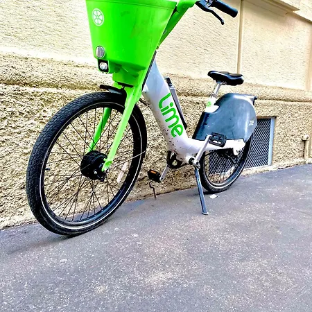 Ellebnb - Wifi, Netflix E Metro M2 A 100 Metri *