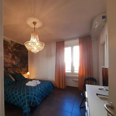 Porta Venezia Apartment *