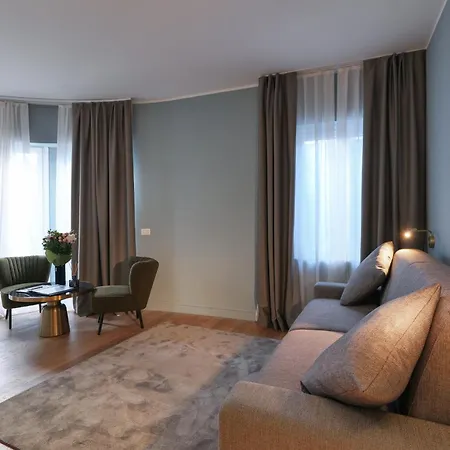 Daire Prestige Boutique - Piazza Duomo View