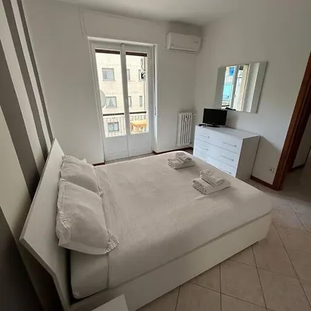 Cozy San Siro - Fiera Apartment Milan