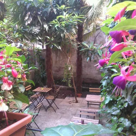 بيت ضيافة La Casa Della Zia 3*