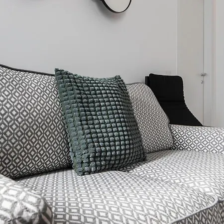 Italianway Comfort - Buenos Aires 65 E Апартаменты *