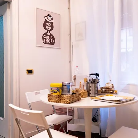 Casa Raffaella, Comodo E Tipico Bilocale Nel Centro Di דירה *