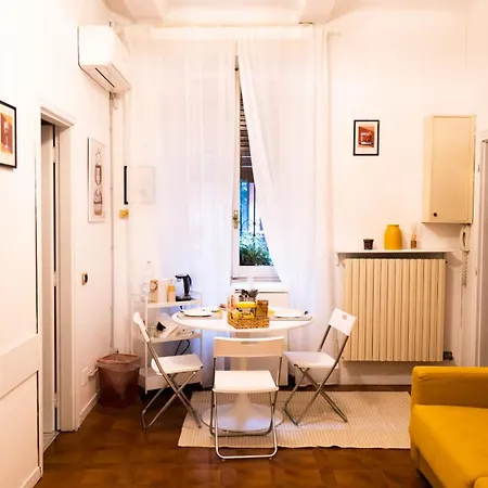 Casa Raffaella, Comodo E Tipico Bilocale Nel Centro Di Milán