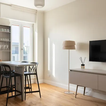 Apartament Luminoso Trilocale Certosa - Mirable Pm