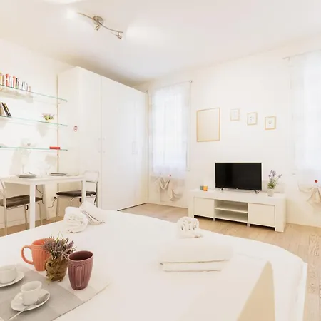 Lejlighed Easylife - Comfort Ed Eleganza Sui Navigli