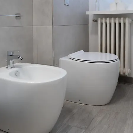 10min Rhofiera & Sansiro - 5min Metro - Ac - Freeparking Milano