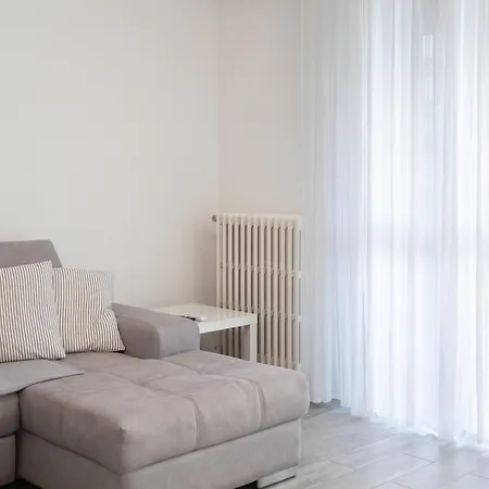 10min Rhofiera & Sansiro - 5min Metro - Ac - Freeparking Appartement