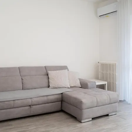 10min Rhofiera & Sansiro - 5min Metro - Ac - Freeparking