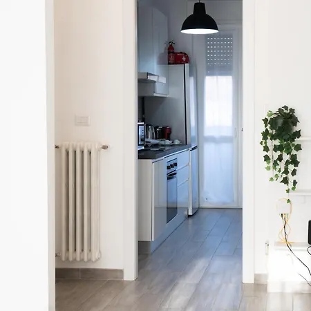 10min Rhofiera & Sansiro - 5min Metro - Ac - Freeparking Appartamento *