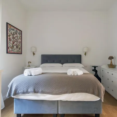 Apartment Easylife - Colore E Design In Repubblica *