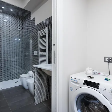 דירה Navigli - Uni Bocconi Elegant Suite, Wi-fi, Tram