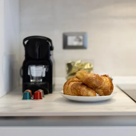 Apartman Navigli - Uni Bocconi Elegant Suite, Wi-fi, Tram *