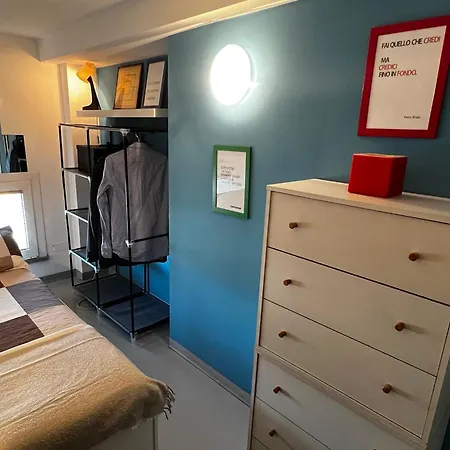 Апартаменты Ampio Loft Su Due Livelli Con Giardino Милан