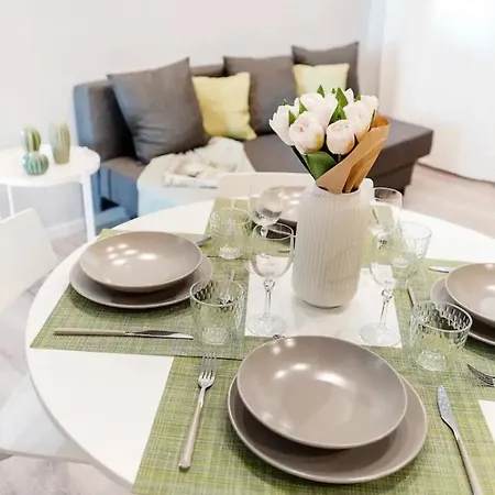 Porta Garibaldi-isola *