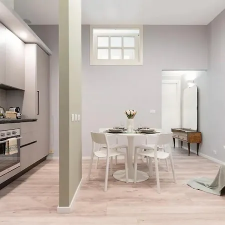 Porta Garibaldi-isola Apartment *