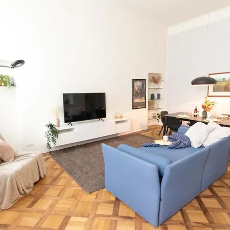 Luxury Near Duomo Italia 38 Milano