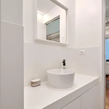 Design Loft Perfect For Couples *