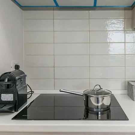 Lägenhet 12th Floor Diamond Tower - 72