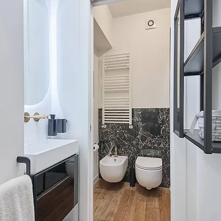 Moderno Bilocale Chic 8 Min Dal Duomo Apartamento Milán