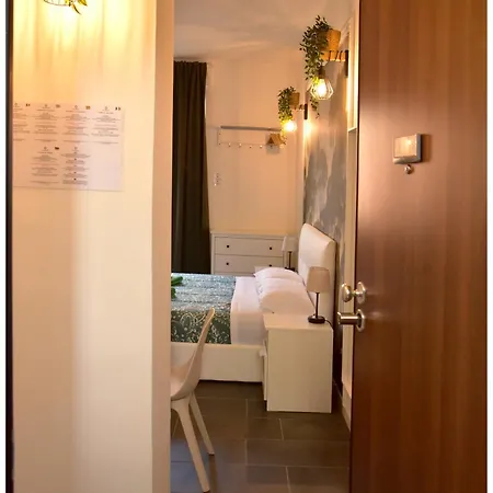 Dea Dreams - Amendola Fiera Near San Siro Stadium Апартаменты Милан