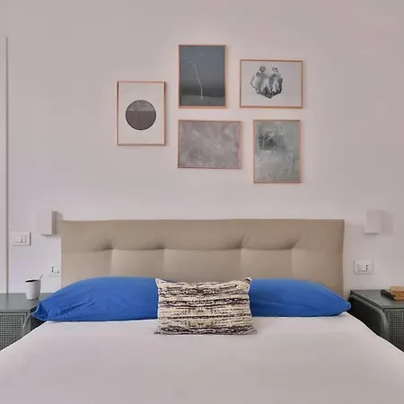 Citta Studi Moderno Pop-house