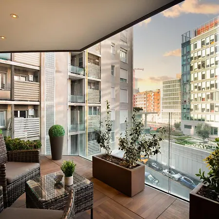 Comfort Centrale With Fast Wifi And Free Netflix Apartment Milan