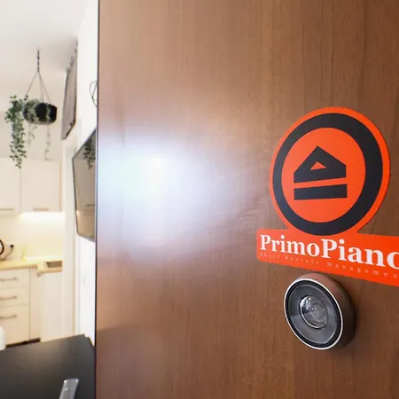 Primopiano - Meda 51 * Milano