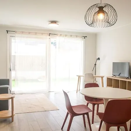 Apartment Luxury With Garden - Ixihome *