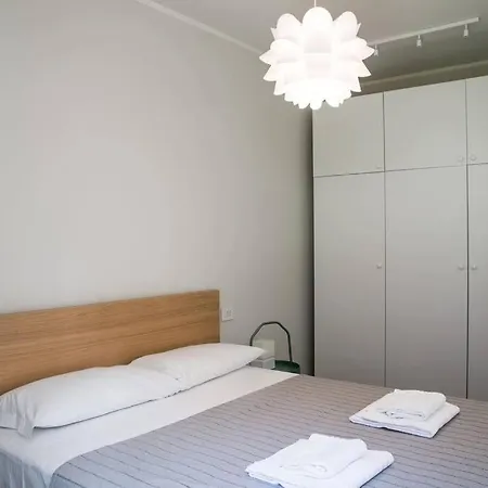 Luxury With Garden - Ixihome Apartment