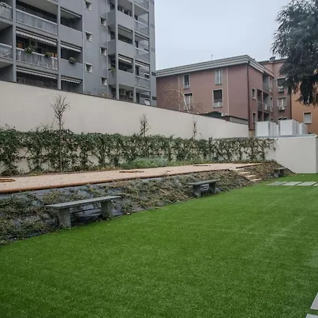 Luxury With Garden - Ixihome * Milan