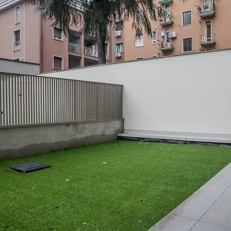 Luxury With Garden - Ixihome Apartment Milan