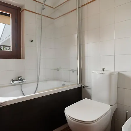 Santa Tecla Living Varese 14 * Milan