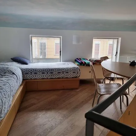 Apartment Attico Incantevole In Centro Citta Con Terrazzo Vicino Alle Sfilate Di Moda