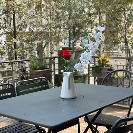 Apartment Attico Incantevole In Centro Citta Con Terrazzo Vicino Alle Sfilate Di Moda Milan