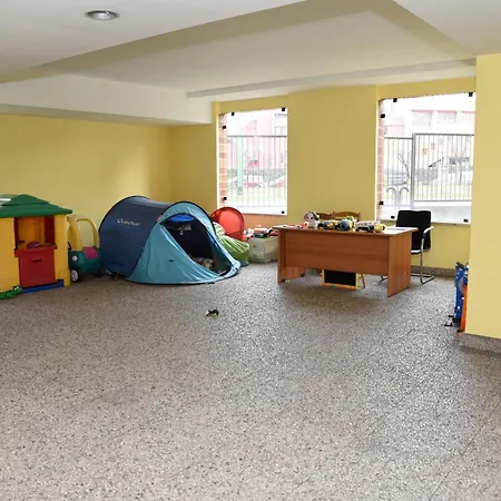 Viale Corsica 99 * Milánó