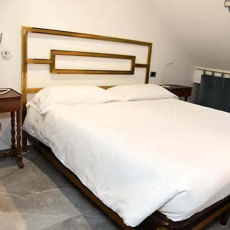 Viale Corsica 99 * Milánó