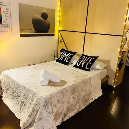 Easy Italy Prada アパート *