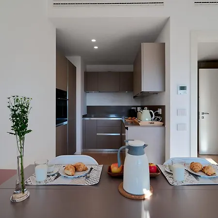 Duomo In The Center Of Apartment *