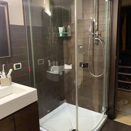 Residenza Taliedo, In Casa Privata, Abitata, Solo Doppia E Bagno Personale * Milán