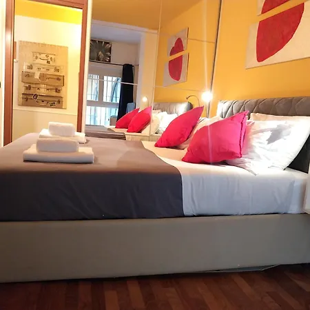 Apartament Duomo Home&downtown Mediolan