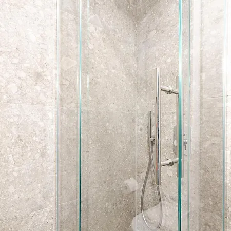 Design - Viale Umbria * Milán