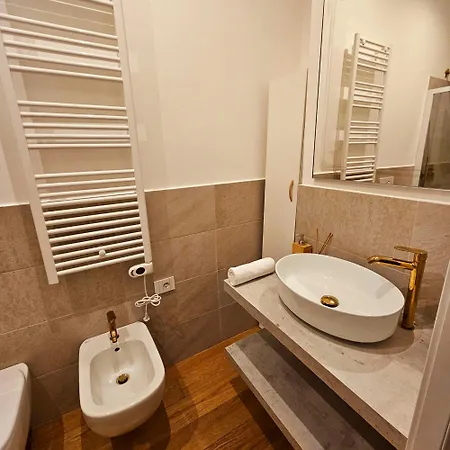 Cozy Between Sempione, Life And Mico !