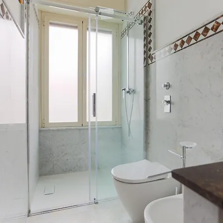 The Best Rent - Bright Two-bedroom In Central Station Area 아파트호텔