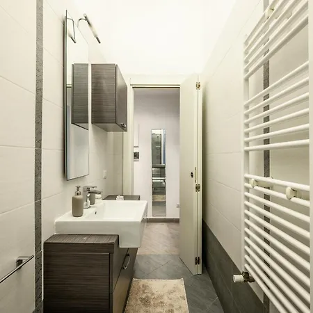 公寓 Via Tortona Esclusivo A 5 *