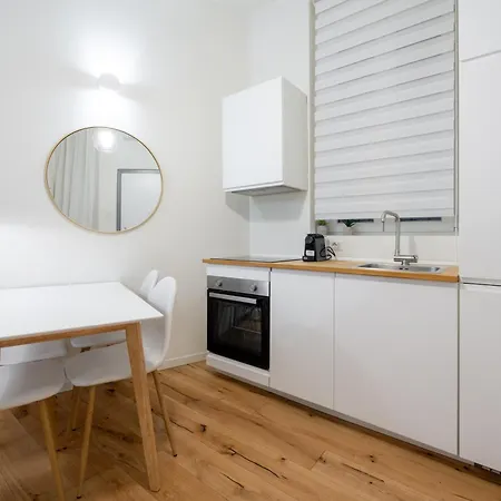 We - Babila Boutique -